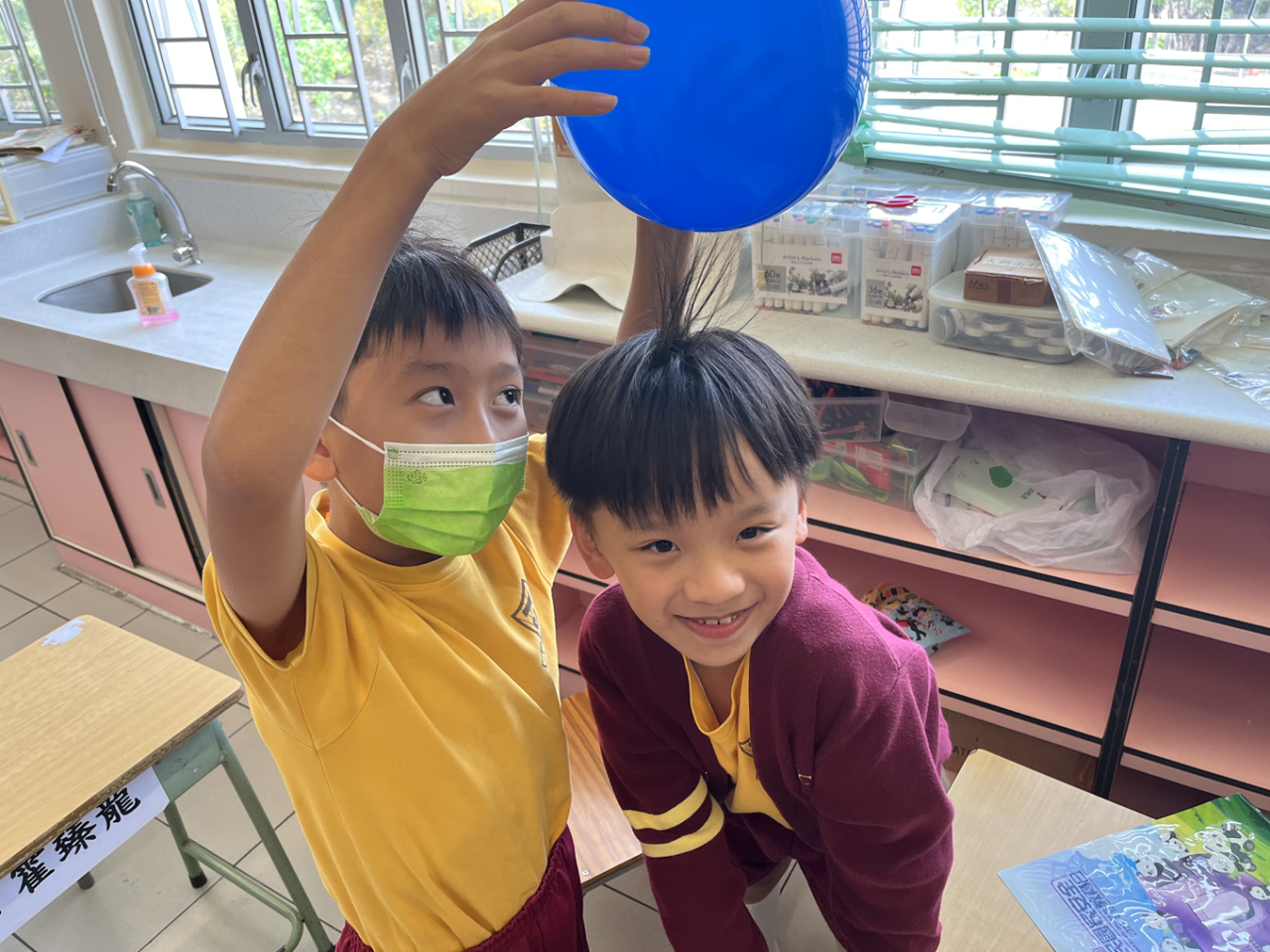  科學小偵探_靜電實驗